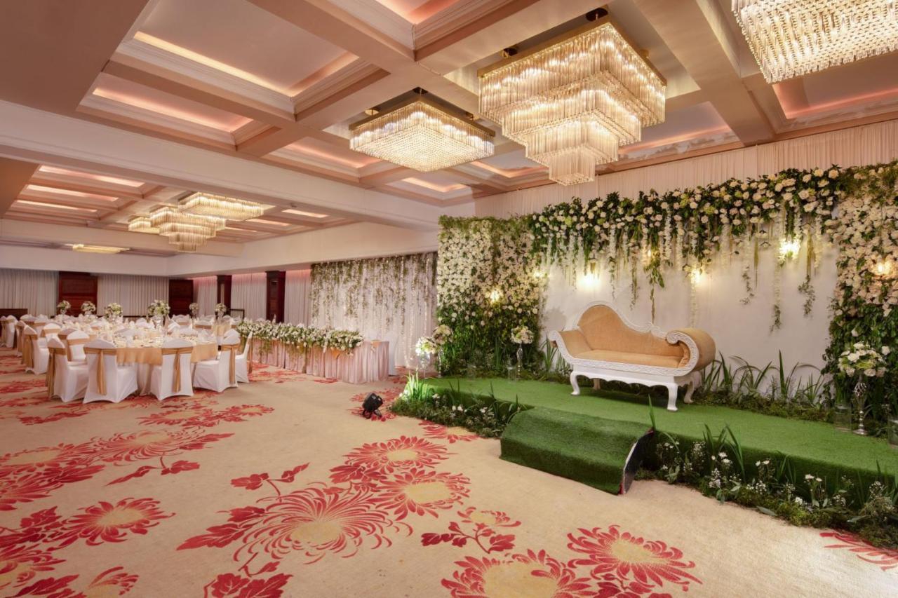 Hotel Earl's Regency Kandy