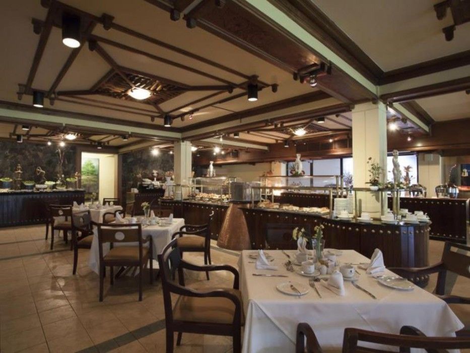 Hotel Earl's Regency Kandy